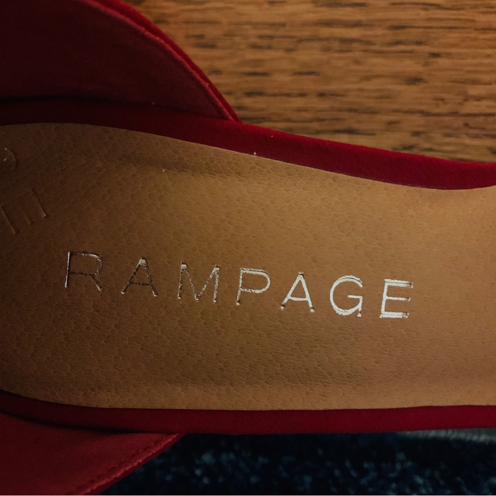 Rampage Red Heels - Picture 4 of 4